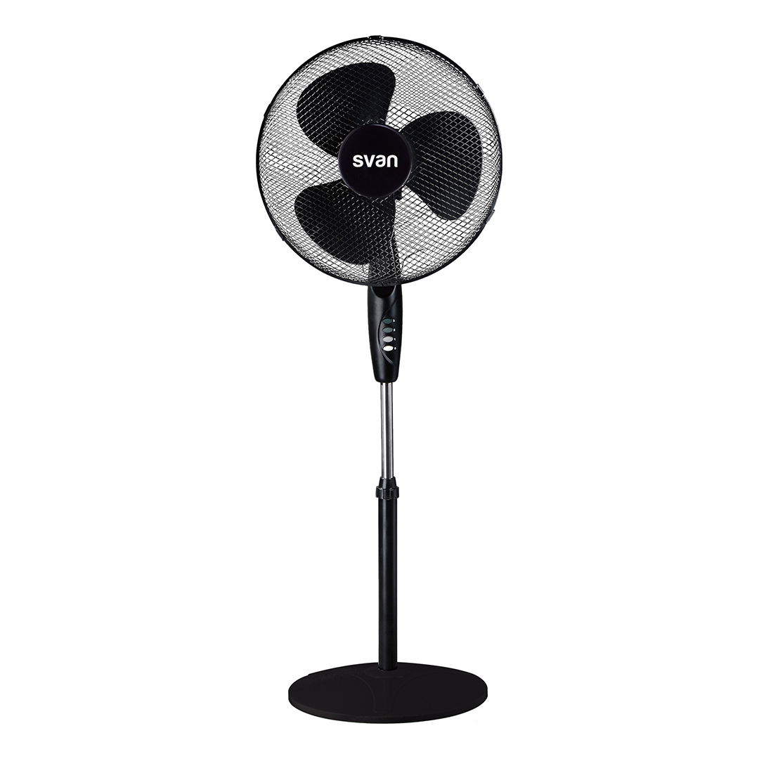 Ventilador Pie Svan 16 in 50W Negro Manual 3V Oscilación